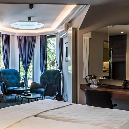 Hotel Western Premier Natalija
