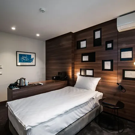 Western Premier Natalija Belgrade