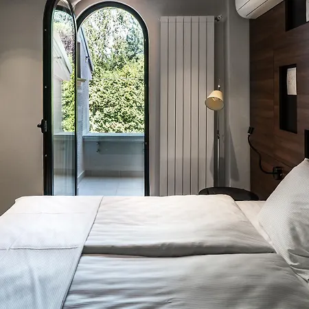 Western Premier Natalija Hotel