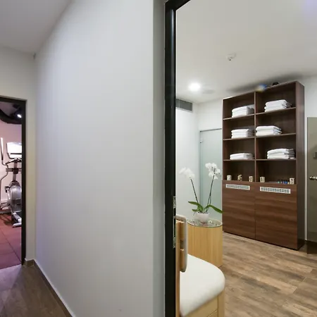 酒店 Western Premier Natalija