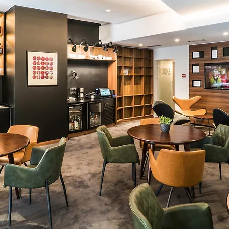 Western Premier Natalija Hotel 4*