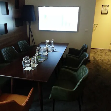 Western Premier Natalija Hotel