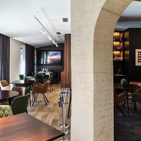 Western Premier Natalija Hotel 4*