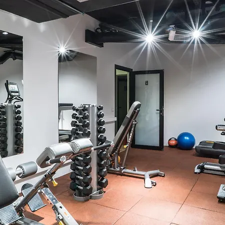 Western Premier Natalija 酒店