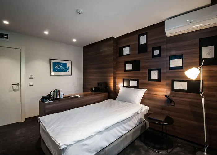 Western Premier Natalija Belgrade