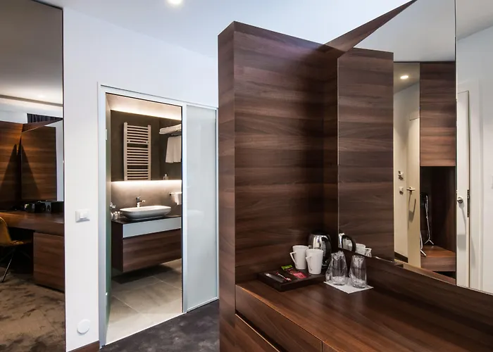 Western Premier Natalija