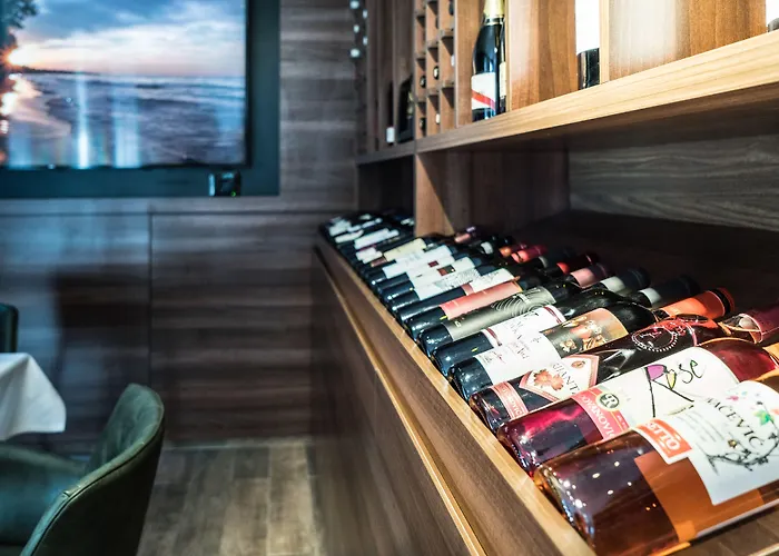 Hotel Western Premier Natalija 4*